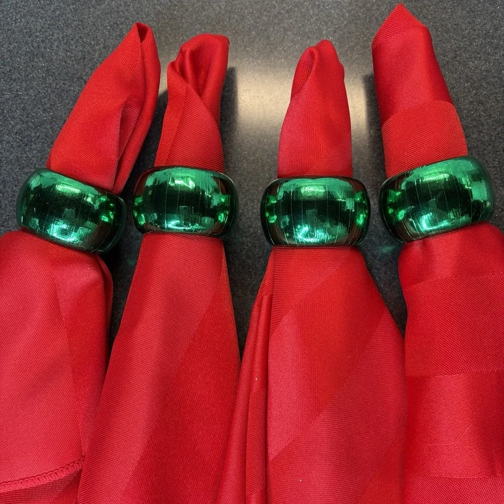 Christmas Red Napkins with Green Rings Dinner‎ Party 16x17 Crisp Linens Holliday